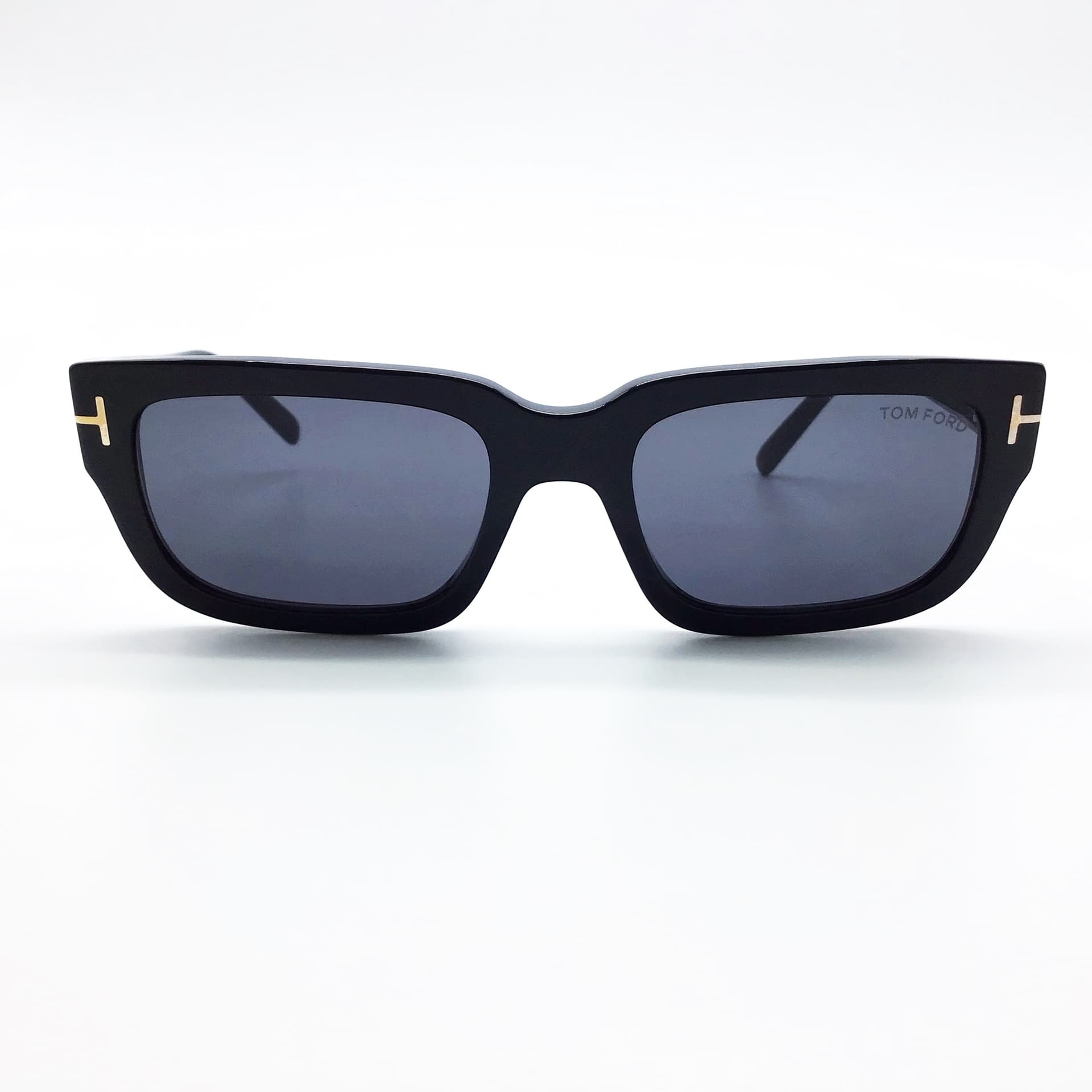 TOM FORD 1075