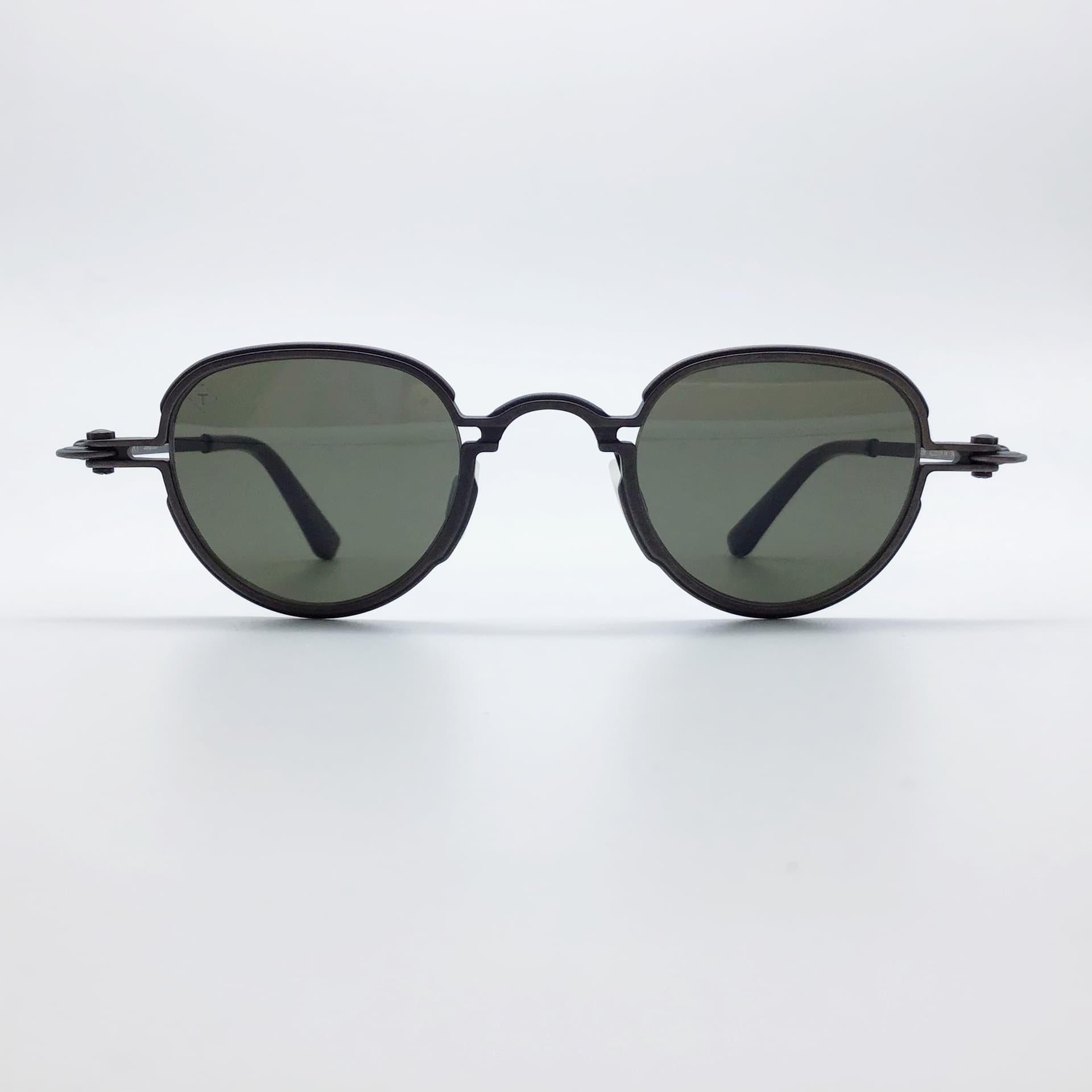 Tavat Shade SC225